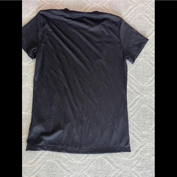 Nike Athletic Shirt - Picture 3 of 3